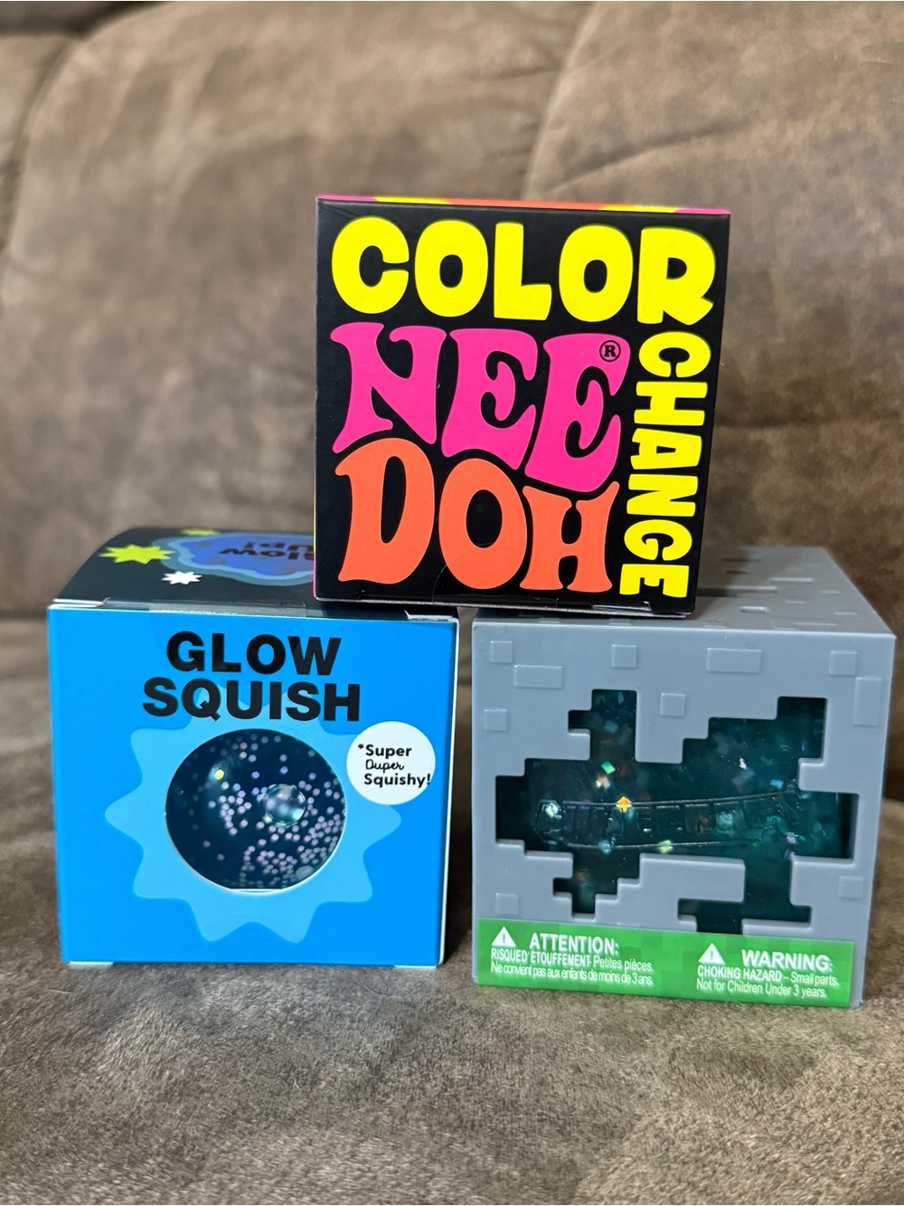 NEW Needoh Color Change Minecraft Jelly Cube J’adore Glow Squish Stress Ball